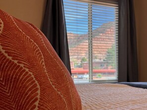 3 間睡房、熨斗/熨衫板、免費 Wi-Fi、床單