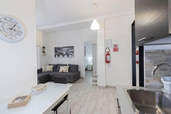 Room - Nicla's Home (Rome)