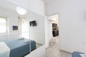 Room - Nicla's Home (Rome)