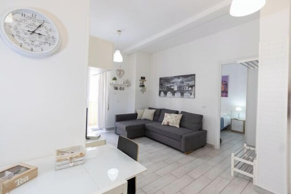 Room - Nicla's Home (Rome)