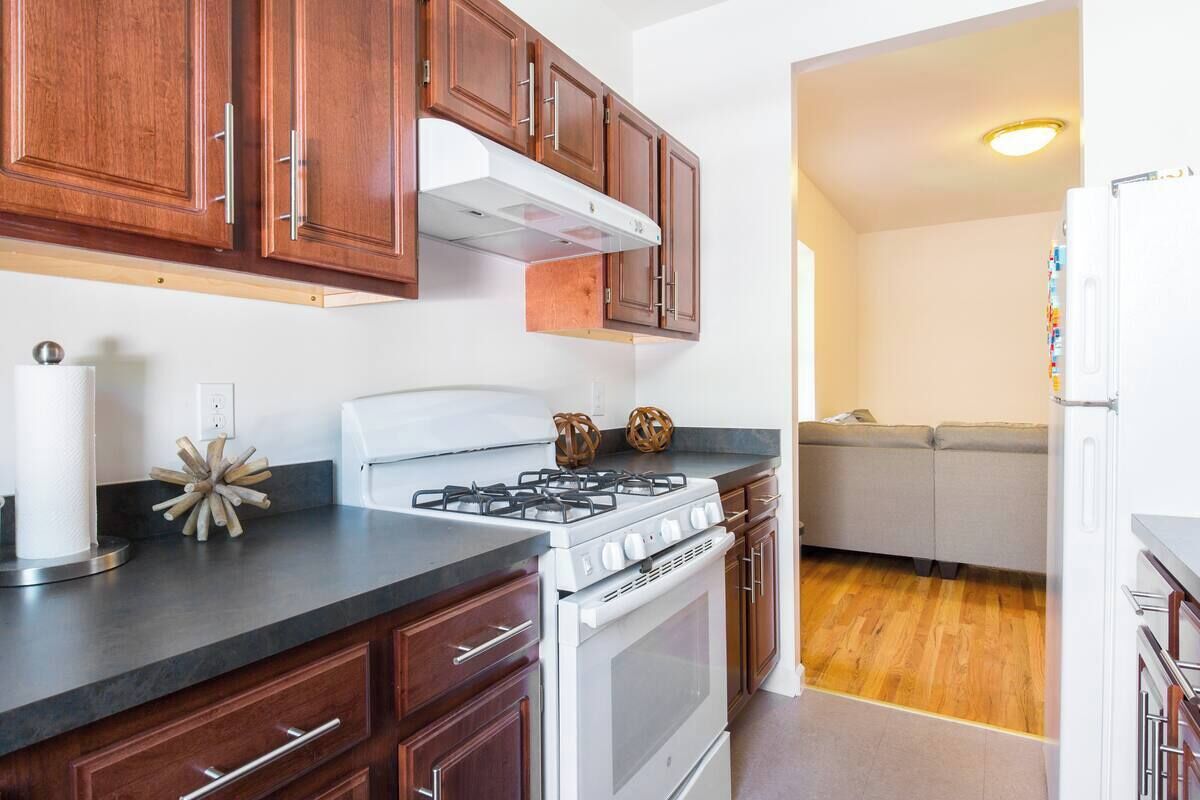 Een magnetron, een oven, een kookplaat