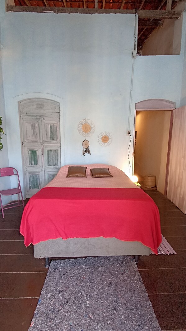 4 habitaciones, wifi gratis y ropa de cama 