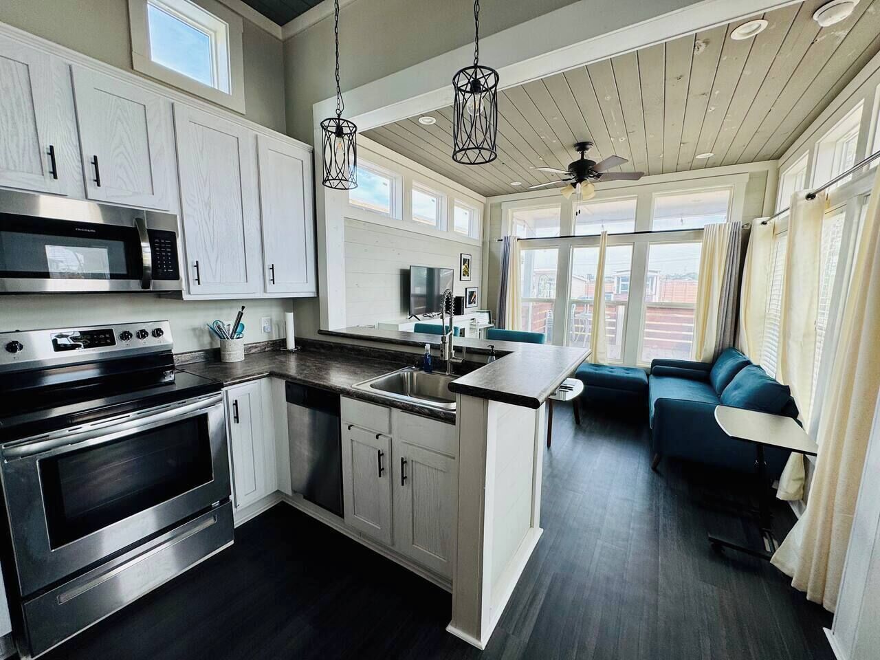 Microwave, oven, stovetop