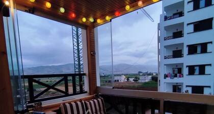 Luxurious Scandinavian-style, pool & play area