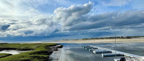 Beach nearby, sun-loungers