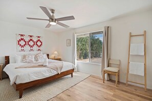 Hús (4 Bedrooms) | Að innan