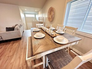 Dining - Cozy 3 Bed 2 Bath Split level in Horace (Horace)