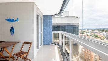 Basic Apartment | Interior