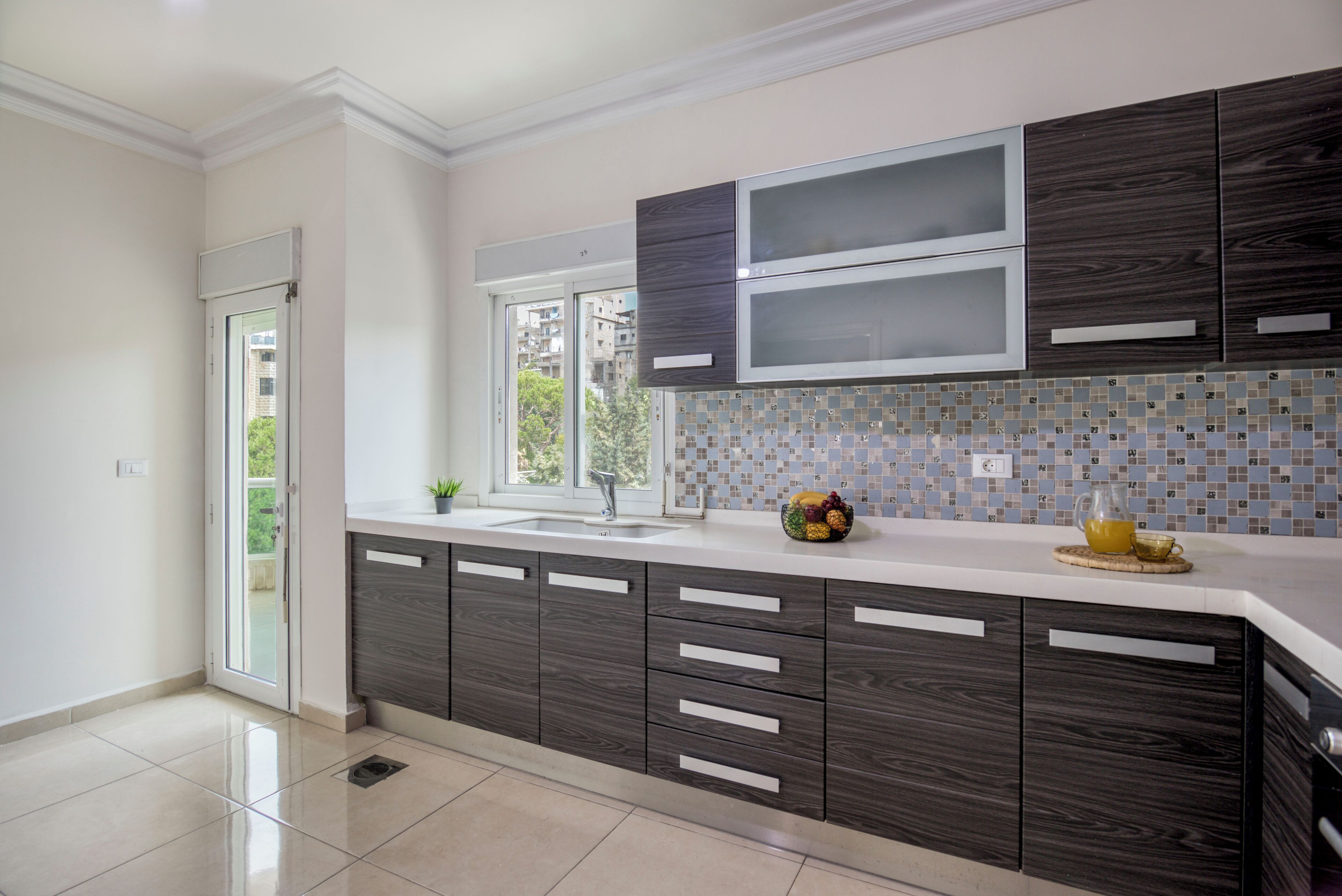 Apartment, 3 Bedrooms, Kitchen, City View | Private kitchen | Full-size fridge, microwave, oven, stovetop