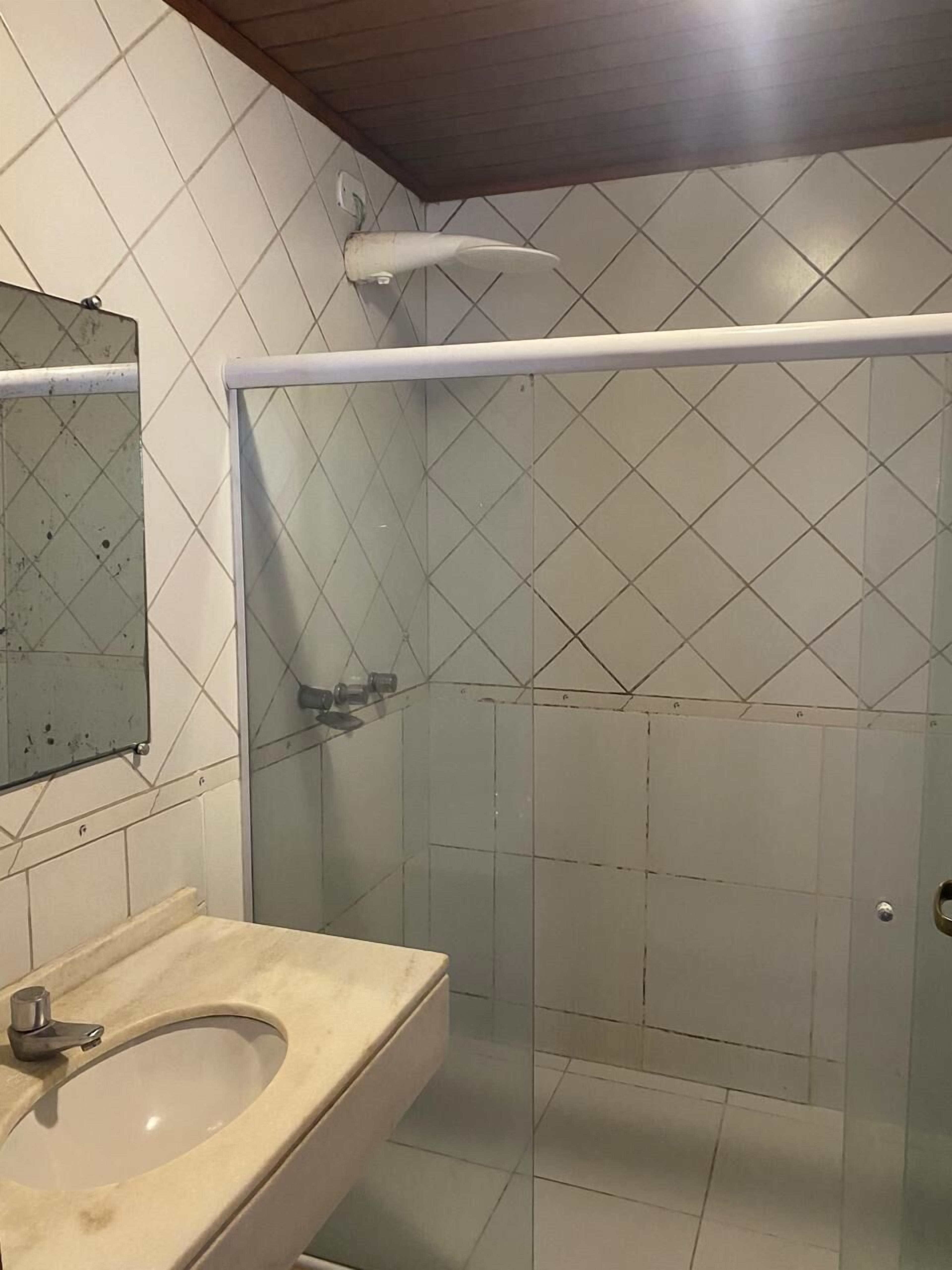 Towels, toilet paper