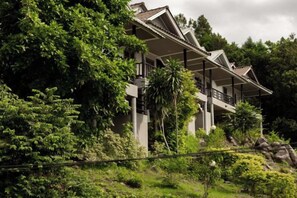 Unclassified image, 3 of 6, button - Moonway Bungalows (Koh Phangan)