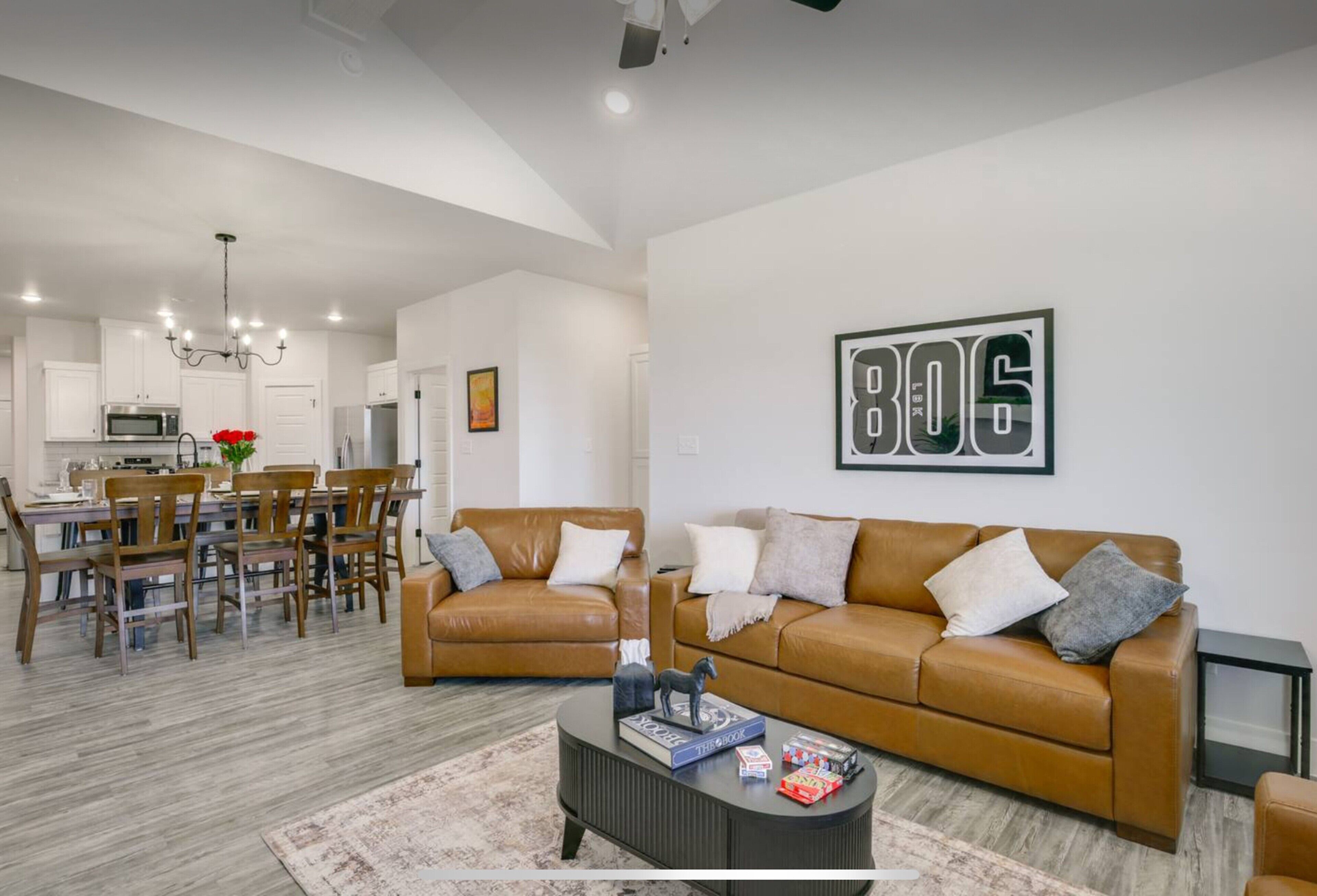 Smart TV, fireplace, video games, table tennis