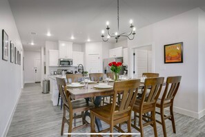 Dining - Raider Resort ~ Hot Tub, Arcade, and Luxury for 14 Guests in Red Raider Land (Lubbock)