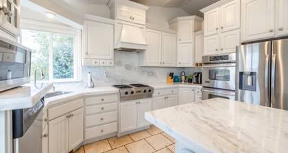 Bell Canyon Haven • Mountain Views • Ski Access