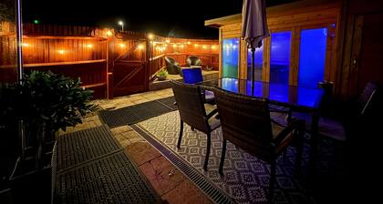 Beautiful 5-Bed East Sussex Home with Hot Tub