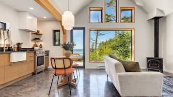 Signature Cabin, Ocean View | Ruang tamu
