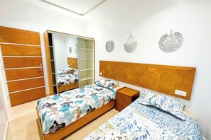 2 bedrooms, iron/ironing board