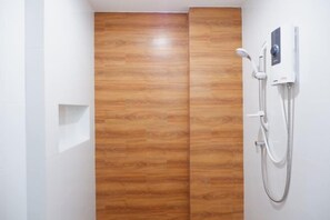 Room - J & L Residence and Spa (Bangkok)