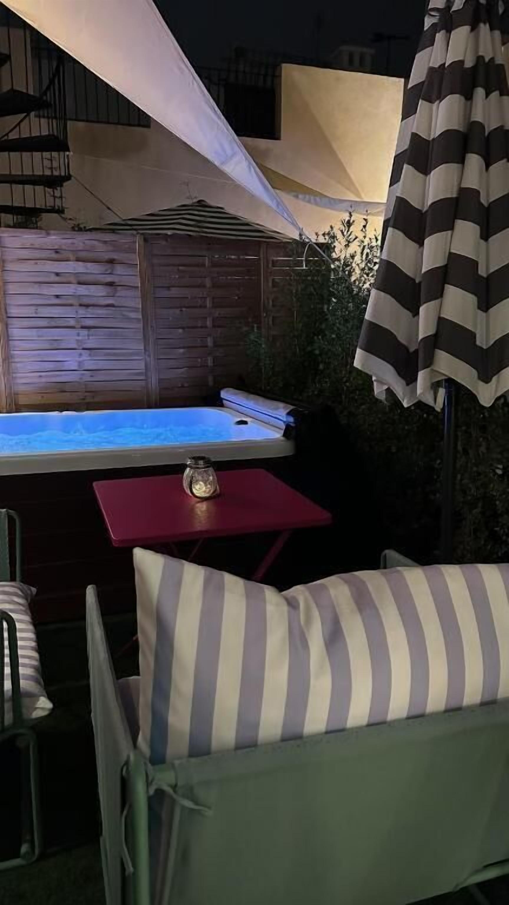 Apartamento con terraza y jacuzzi privado | Terassi/patio