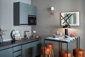 Superior appartement | Privékitchenette | Een koffiezetapparaat/waterkoker