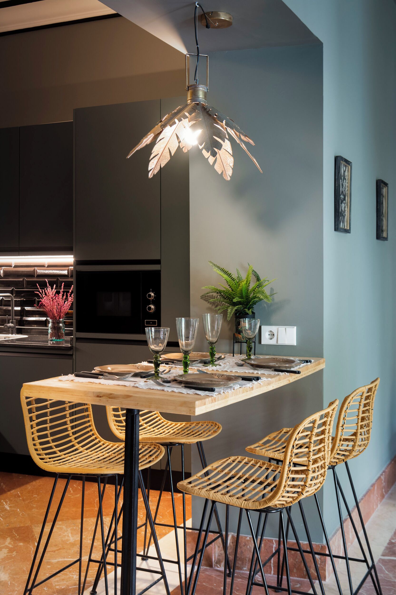 Apartamento con balcón | Coin cuisine privé | Cafetière/bouilloire