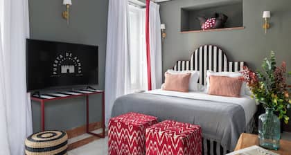 CSE Puerta de Armas Apartments