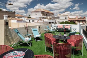Rooftop terrace - CSE Puerta de Armas Apartments (Seville)