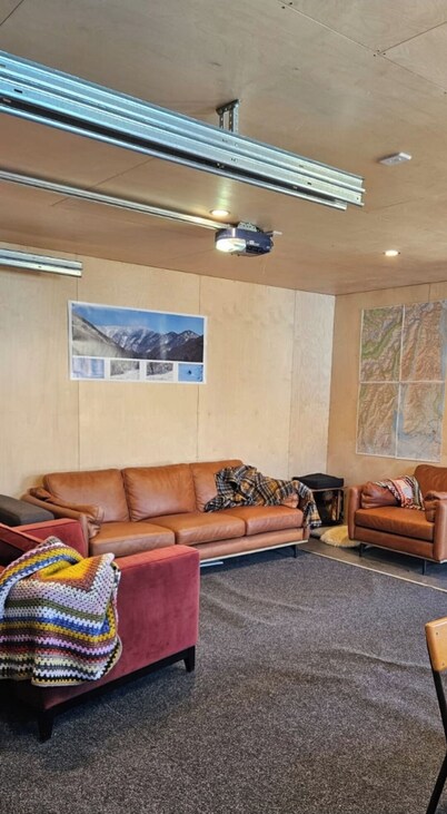 The Rusty Shed-Lake Ohau. Stones throw away from the lakes , the Ohau Ski Feild.