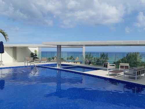 Coastal DreamSunny Hideout