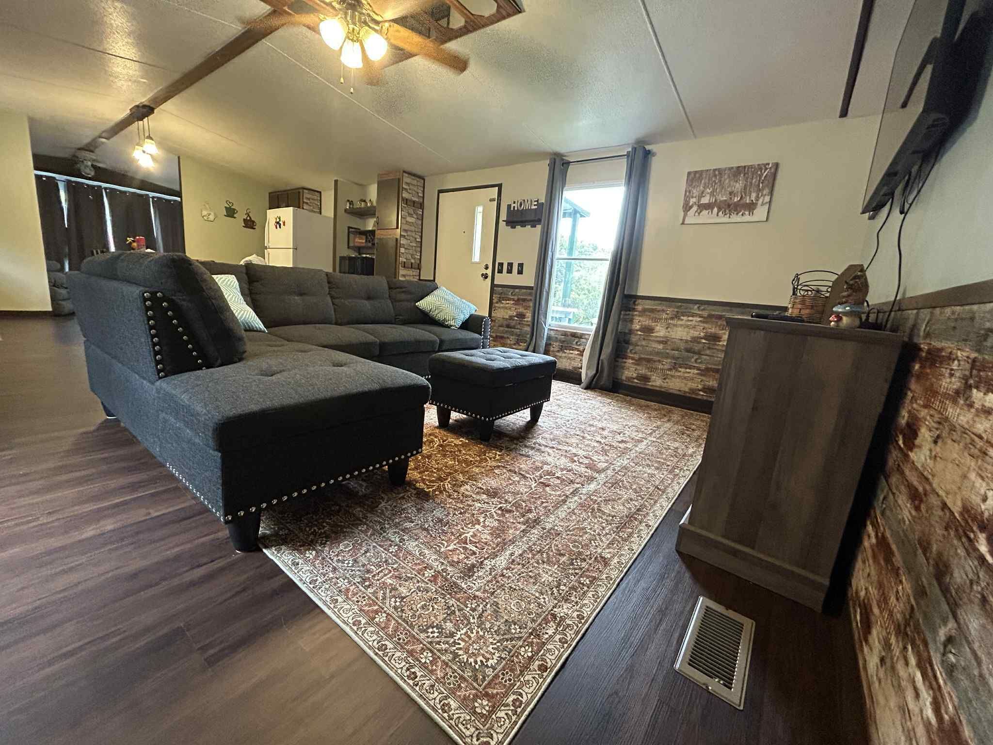 Smart TV, fireplace, video games, DVD player