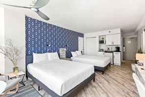 Silitysrauta/-lauta, ilmainen Wi-Fi, vuodevaatteet