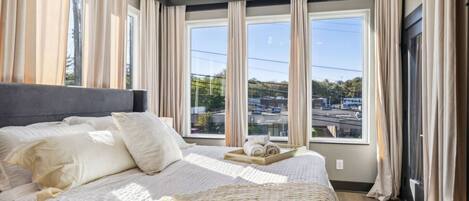 4 chambres, fer et planche Ă repasser, Wi-Fi, literie fournie