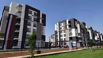 Apartment, 2 Bedrooms, Accessible, Smoking | Exterior