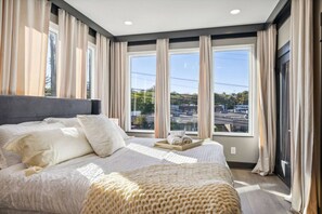 4 chambres, fer et planche  à repasser, Wi-Fi, literie fournie