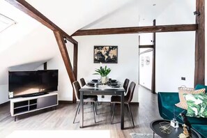 Appartement, airconditioning, uitzicht op stad | Woonruimte