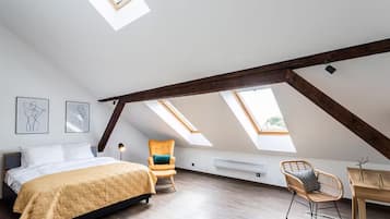 Apartment, Air conditioning, City View | Blackout drapes, iron/ironing board, free WiFi