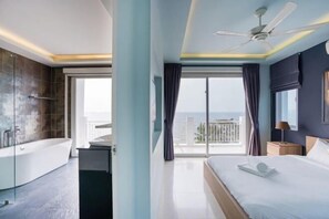 Room - Private Breeze Seafront 4BR Pool Villa - VVP31.16 (Laem Chabang)