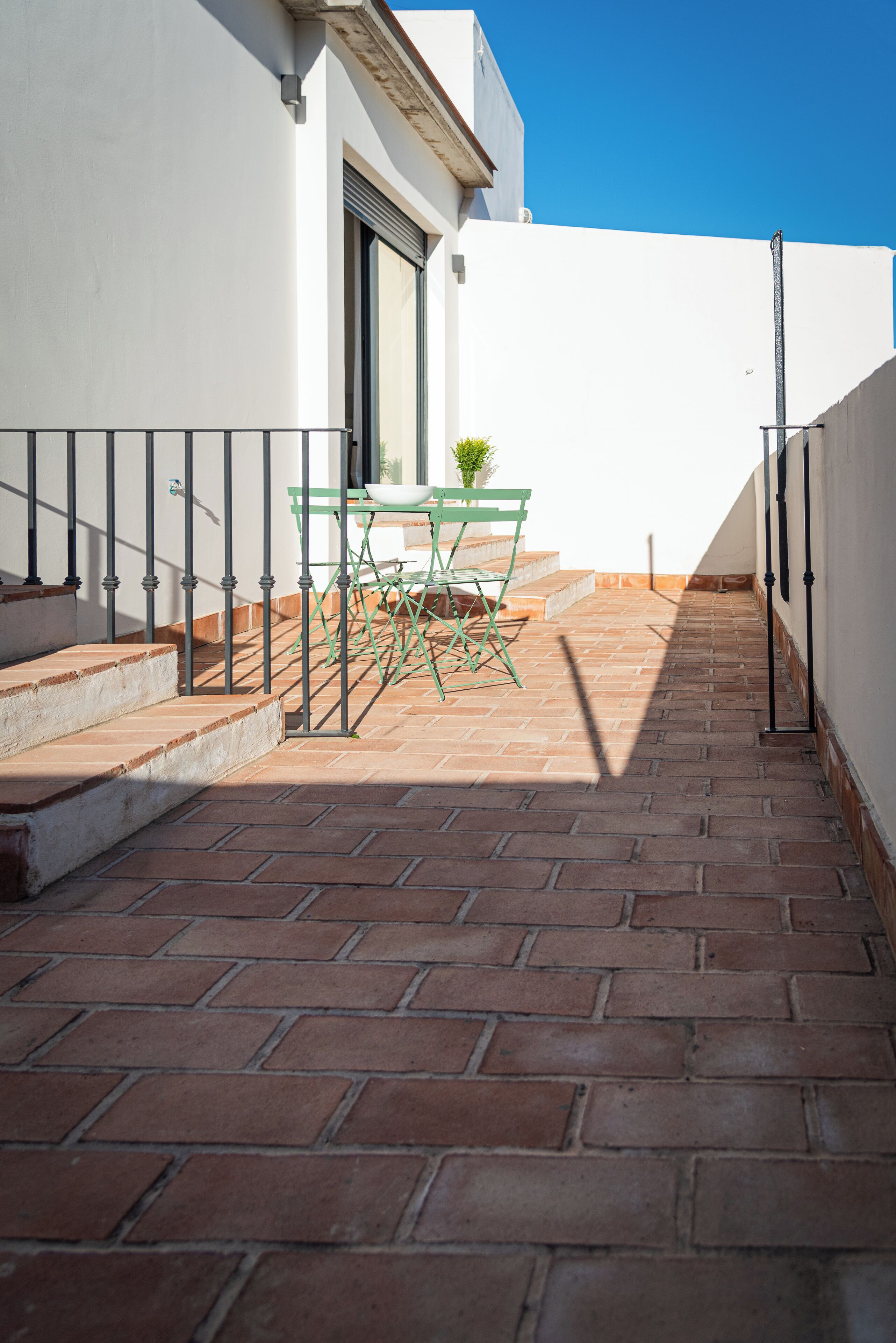 Apartamento con terraza y piscina privada | Terrasse/Patio