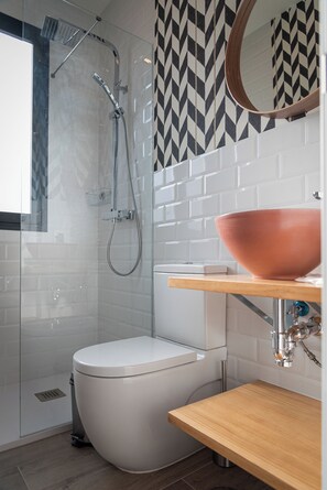 Bathroom - CSE La Casa del Pintor Apartments (Seville)
