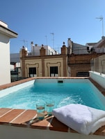 Apartamento con terraza y piscina privada | Teras/patio