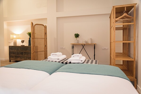 Apartamento Estudio - Sin piscina | Insonorización, tabla de planchar con plancha y wifi gratis 