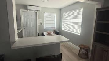 公寓 (2 Bedrooms) | 平面圖