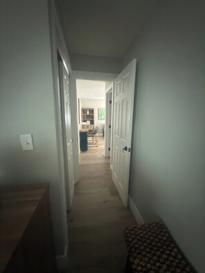 公寓 (2 Bedrooms) | 楼层平面图