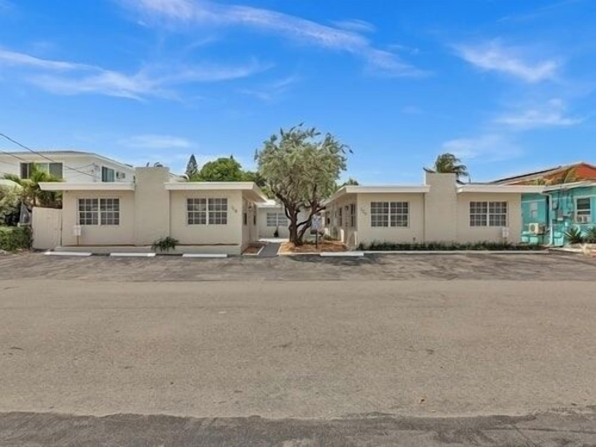 アパートメント (2 Bedrooms) | フロアマップ