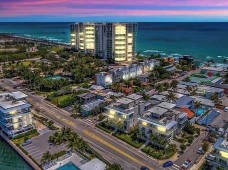 Apartamento (2 Bedrooms) | Planta do andar. Dania Beach Getaway 2 Studios for 6 Guests
