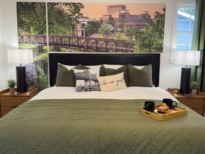 5 bedrooms, iron/ironing board, free WiFi, bed sheets