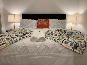 4 bedrooms, iron/ironing board, WiFi, bed sheets