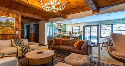 Lux Hot Tub Cabin w Fire Pit