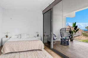 Room - All About Villa Gladiolo (Marbella)
