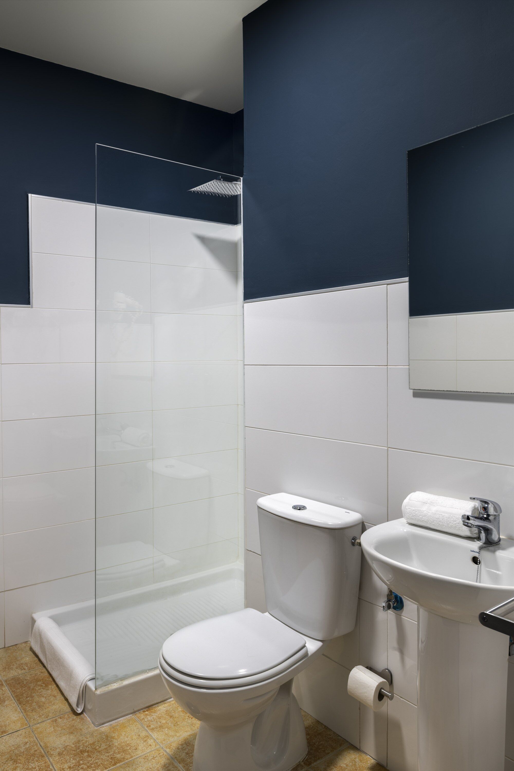 Doppia Superior, 2 letti singoli, vista città | Bagno